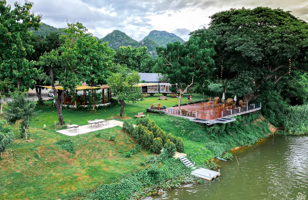 Manta Resort-1